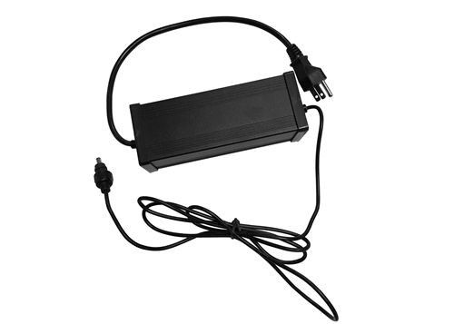 21V 4A 84W Akcesoria do opraw oświetleniowych Zasilanie DC Stałe napięcie 50Hz 60Hz